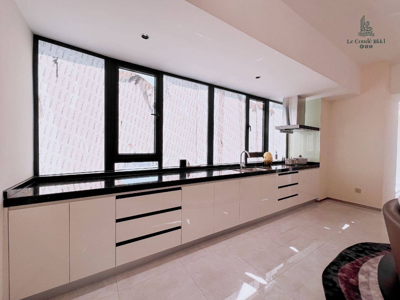 LE CONDÉ BKK1
