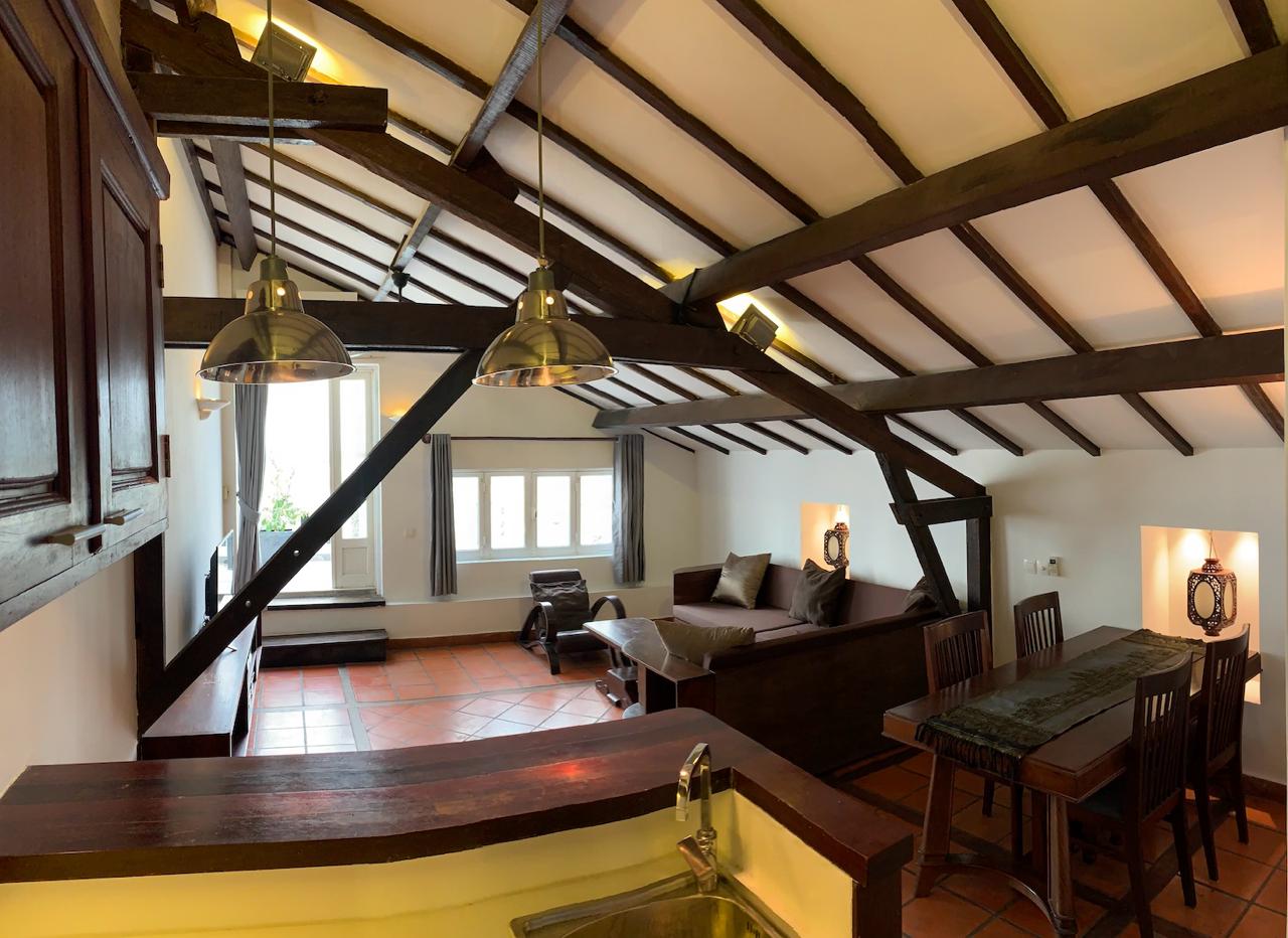 Riverside Red Building Penthouse — photo 4