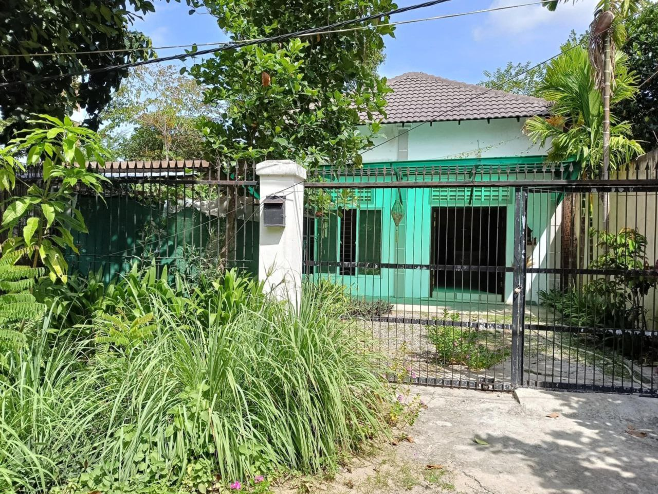 Fully Furnished Two-Bedroom House for Rent — photo 1