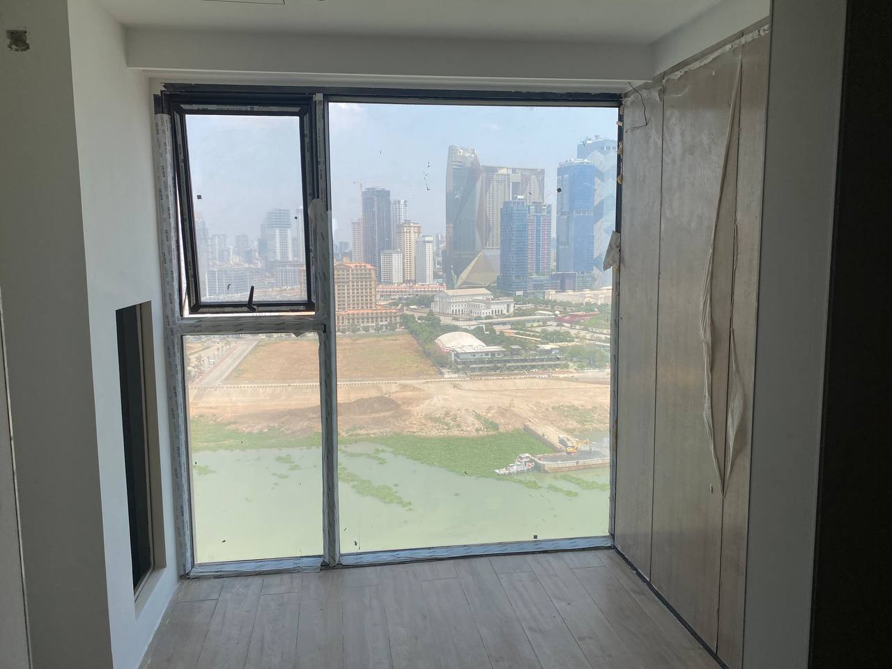 Vue Aston — Norea Island — photo 3