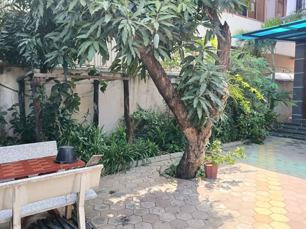 Four-Bedroom House near Angkor Market for Rent — photo 2